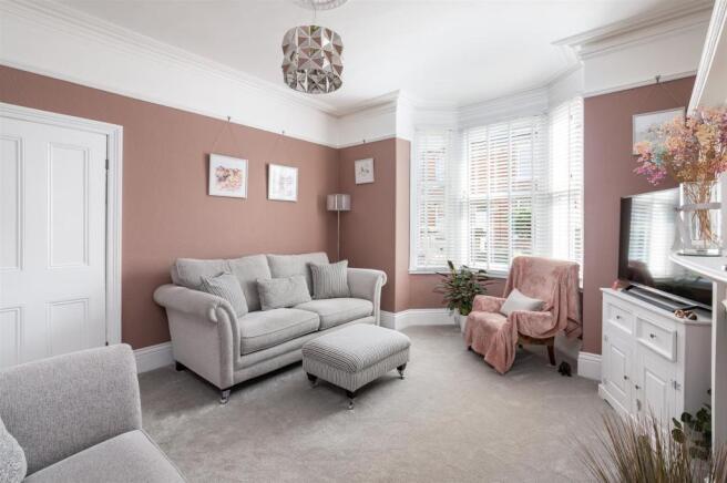 SITTING ROOM