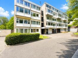16, Elgin House, Cameron Close, Brentwood CM14 5BU