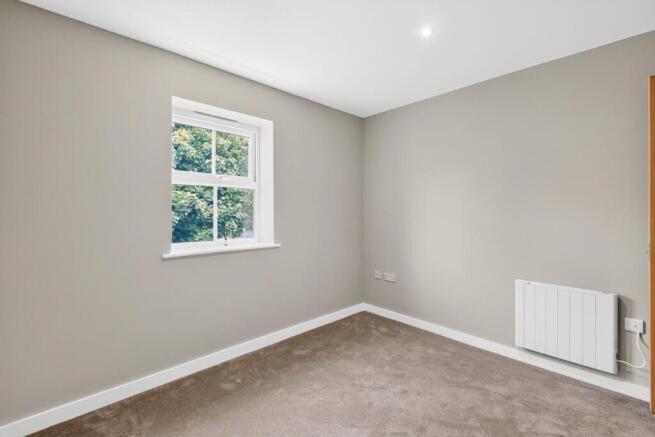 2 bed Apartment for sale Image 10