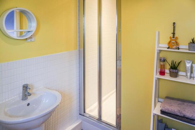 Master En-suite