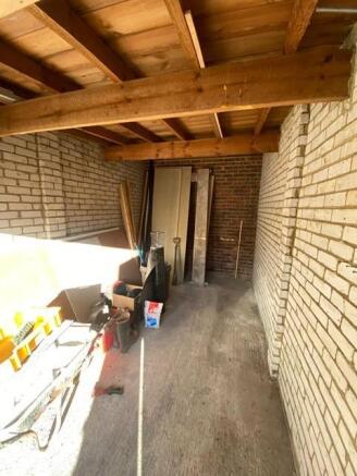 Garage.jpg