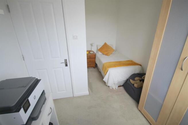 BED 4.JPG