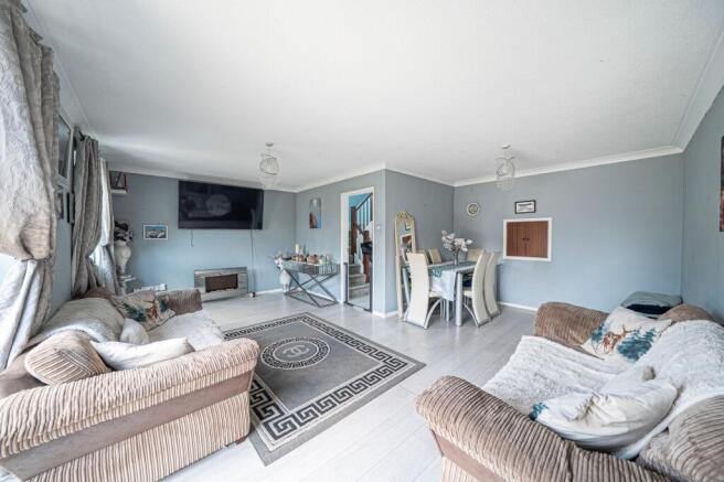Living/Dining Room