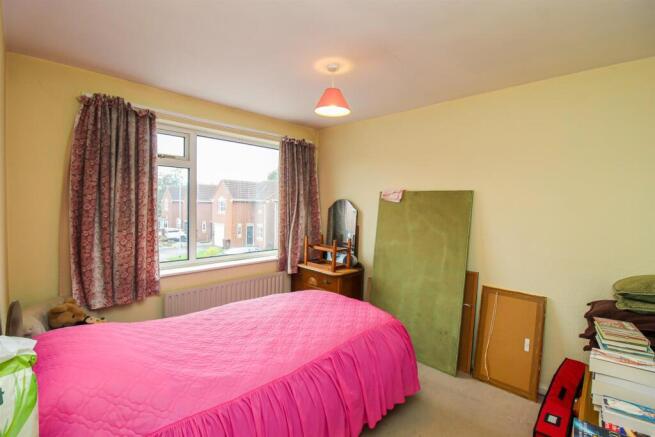 3 bed Semi-Detached for sale Image 6