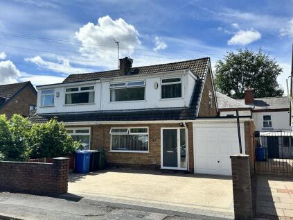 Delafield Close, Fearnhead, Warrington, WA2