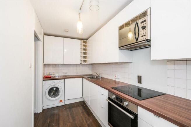 15 Harefield House-15_web.jpg