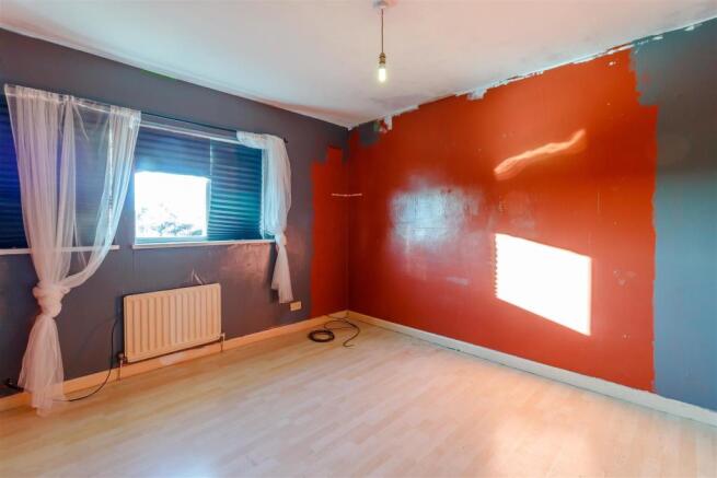 8448172-interior12.jpg
