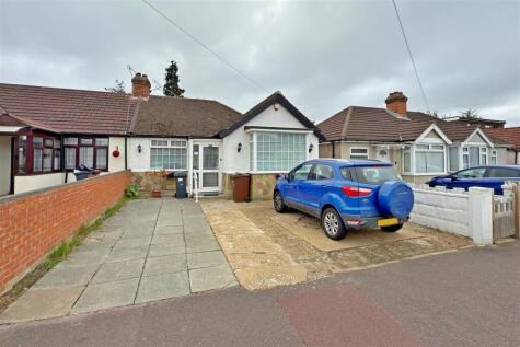 Mayswood Gardens, Dagenham