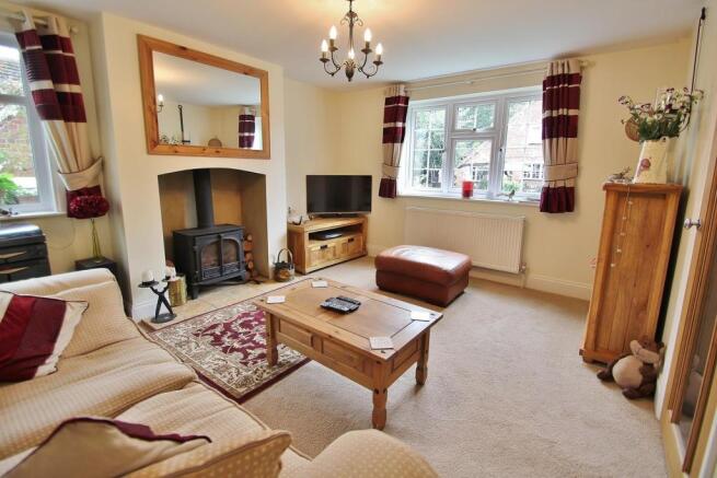 Sitting Room 2.JPG