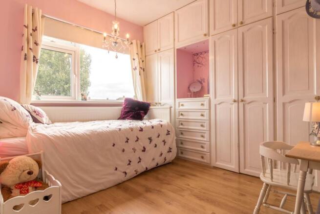 Bedroom 2 (Double)