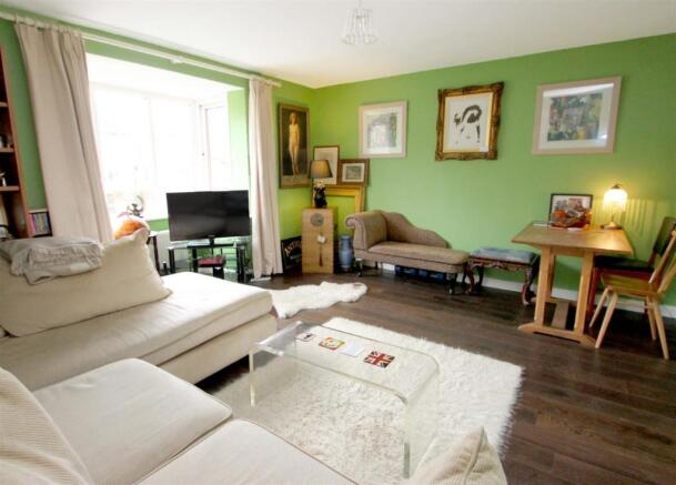 Sitting Room1.jpg