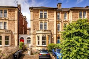 First Floor Flat, 33, Beaufort Road, Clifton, Bristol BS8 2JX