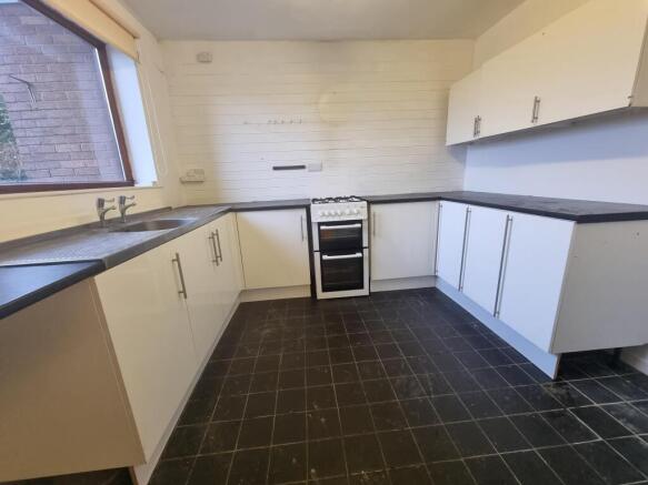 Neale Street, Barry, CF62 photo 5
