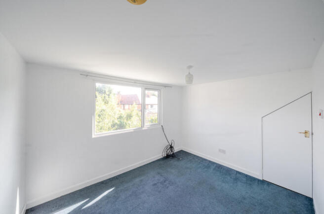 3 bed Bungalow for sale Image 8