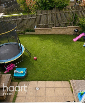 3 bed Semi-Detached for sale Image 10