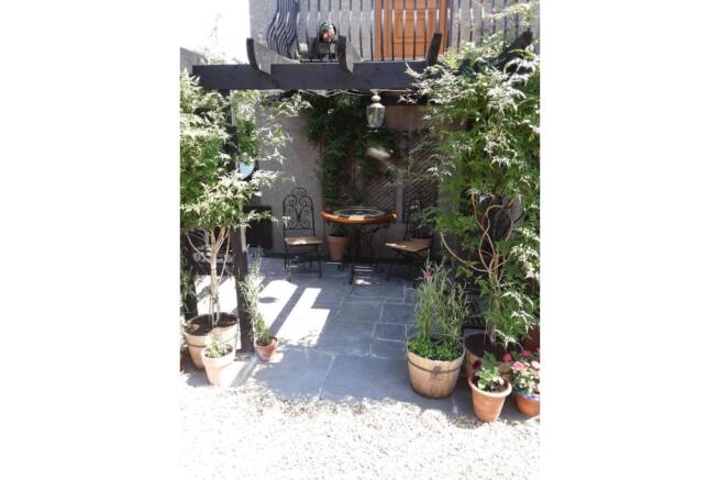 Photo 44