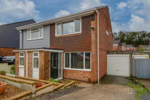 71, Canefields Avenue, Plymouth PL7 1XH