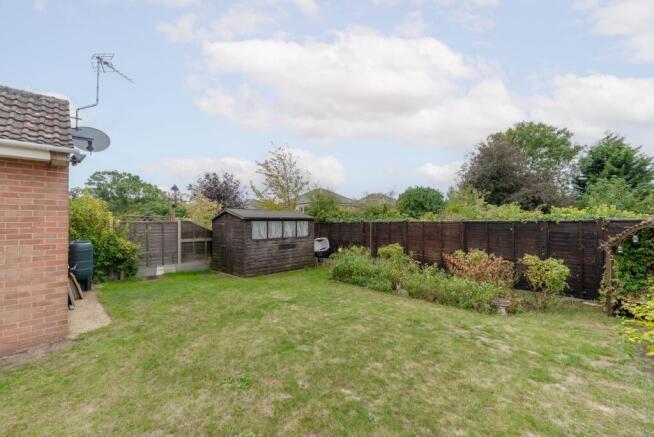 Arundel Road, Hartford, Huntingdon, Cambridgeshire, PE29 1YW photo 4