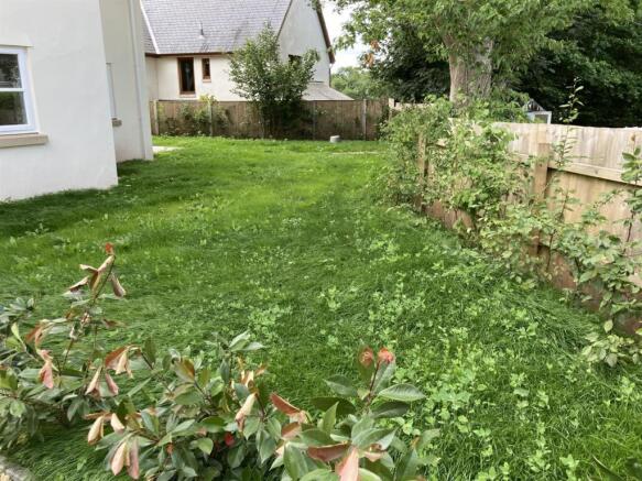 Garden 3.jpg