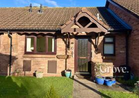 16, Linden Glade, Halesowen B63 3UP