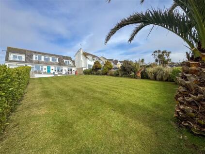 St. Pirans Way, Perranuthnoe, TR20
