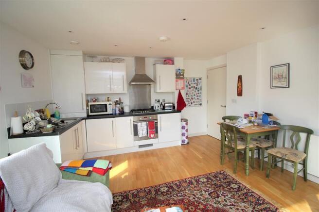 Kitchen lounge