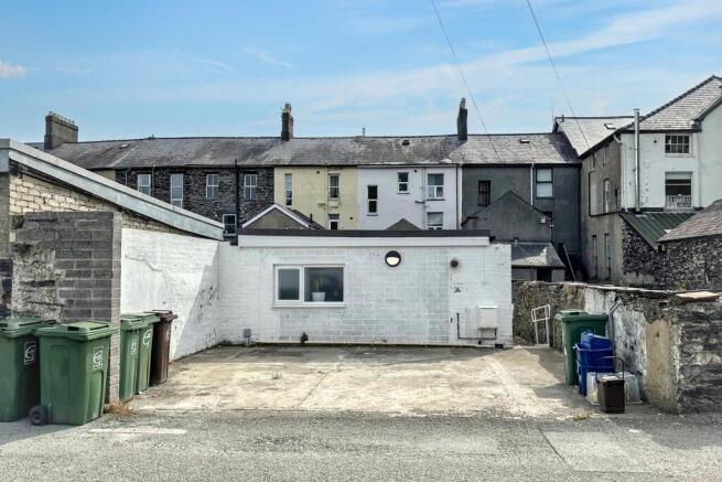 144 High Street, Porthmadog, LL49 9NU