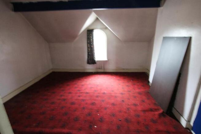 BEDROOM 2