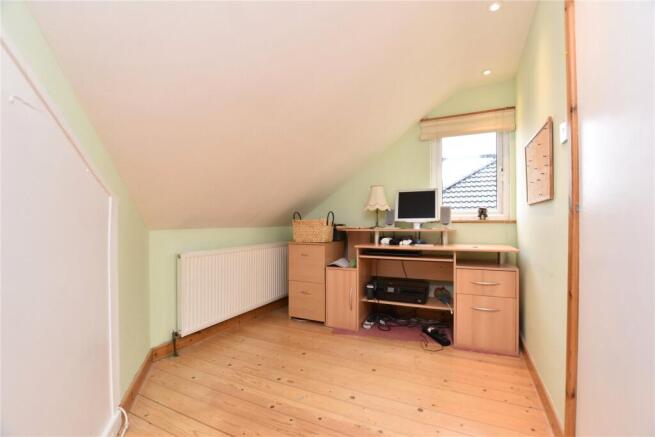 2 bed Bungalow for sale Image 6