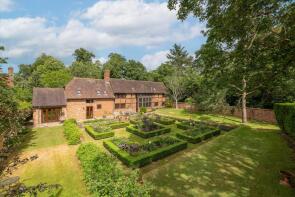 The Tythe Barn, Old Snitterfield Road, Stratford-upon-avon CV37 0SH