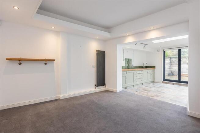 2 bed Not Specified for sale Image 7