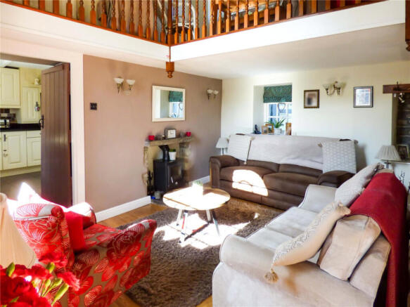 2 bed Semi-Detached for sale Image 5