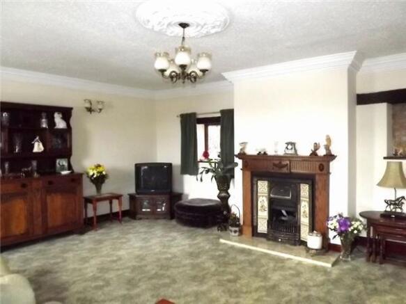 SITTING ROOM