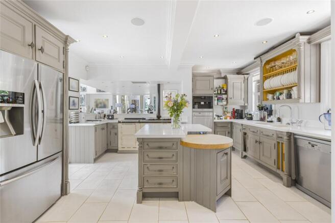 Kitchen/Breakfast Rm