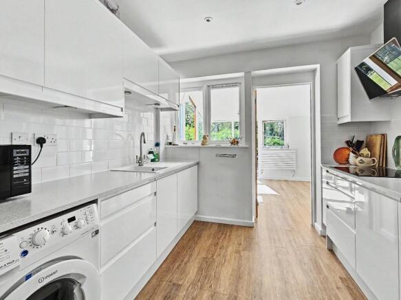 4 Poplar Drive, Church Stretton, Shropshire, SY6 7BW photo 4