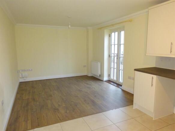 Kitchen / Living Room