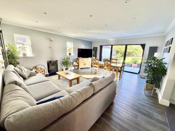 Roman Road, Broadstone photo 5