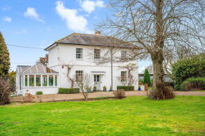 Ray Lodge House, Ray Lane, Lingfield RH7 6JH
