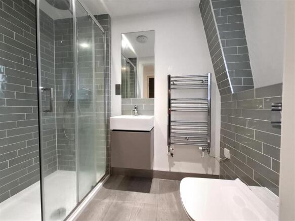 Shower room.jpg
