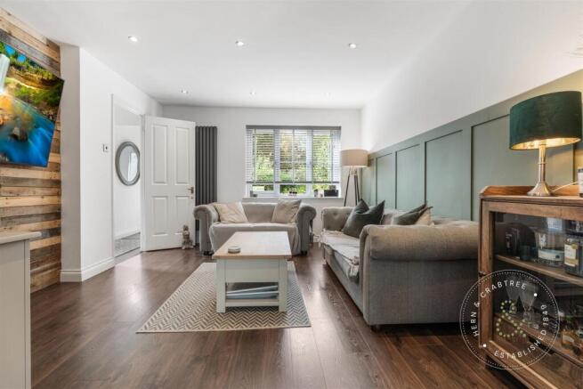 Halifax Close, Hern Crabree (13).jpg