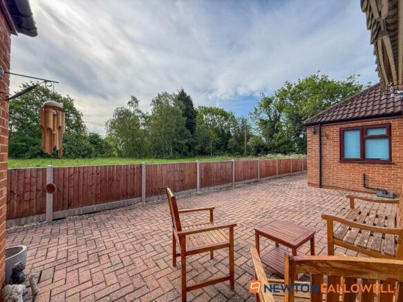 Entertaining Area 1