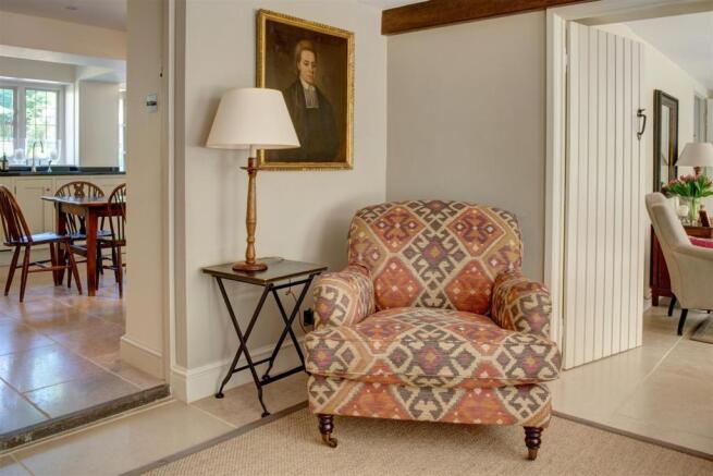 cameo chair 180606Brookside-1032.jpg