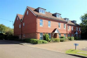 7, Linfield Lane, Pulborough RH20 3GH