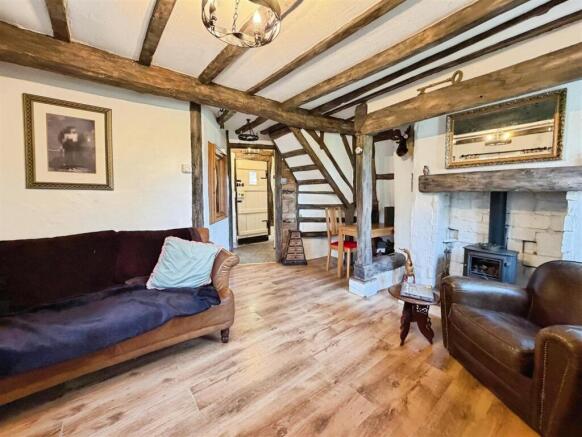 e8d8c8bf--4EB9-BC5E-0E893E01BDC0-55512-00001586E10