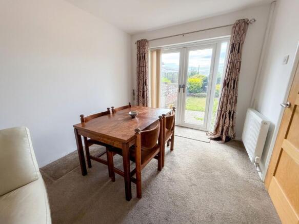 3 bed Semi-Detached for sale Image 5