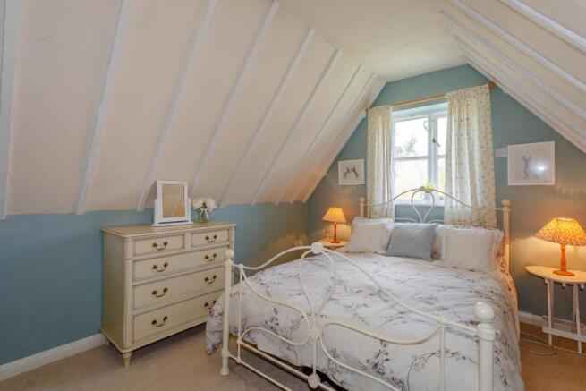 8380995-interior16-800.jpg