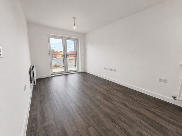 Ouessant Close, Whitehouse, MK8 photo 4