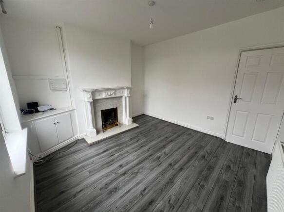 WhatsApp Image 2024-10-19 at 10.48.46 (1).jpeg