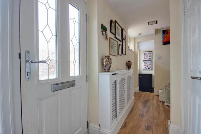 3 bed Semi-Detached for sale Image 12
