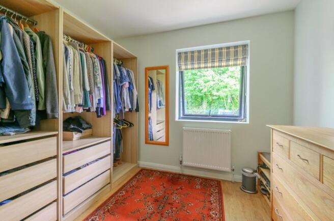 Dressing Room/ Bed 3